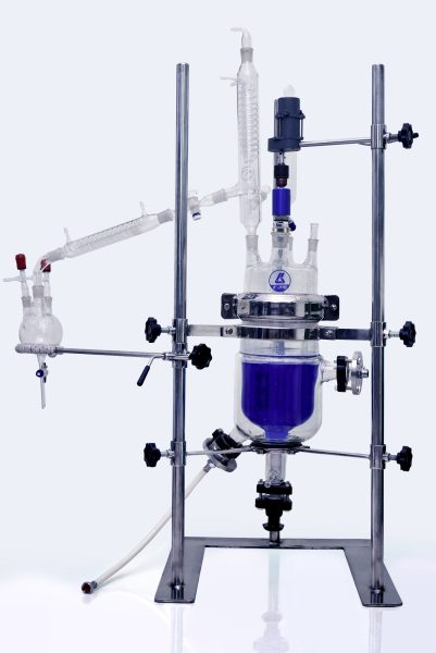 13. JACKETED GLASS REACTOR UNIT